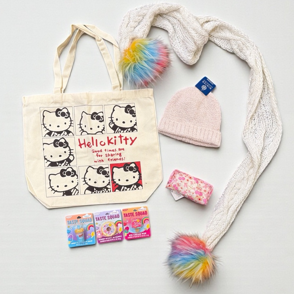 Hello Kitty Tote Bag 7 Piece Girls Winter Essentials Bundle
